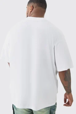 Plus Oversized Very Demure T-Shirt | BoohooMAN UK