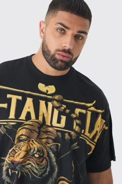 Plus Oversized Wu-Tang Over Seams License Print T-Shirt | BoohooMAN UK