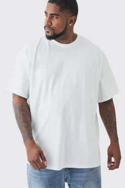 Plus Pokemon Battle Printed Licensed Back Print T-shirt In Ecru | BoohooMAN UK