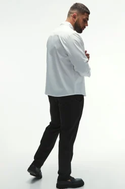Plus Regular Fit Oxford Shirt In White | BoohooMAN UK