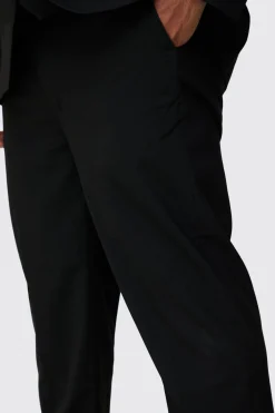 Plus Regular Fit Suit Trouser In Black | BoohooMAN UK