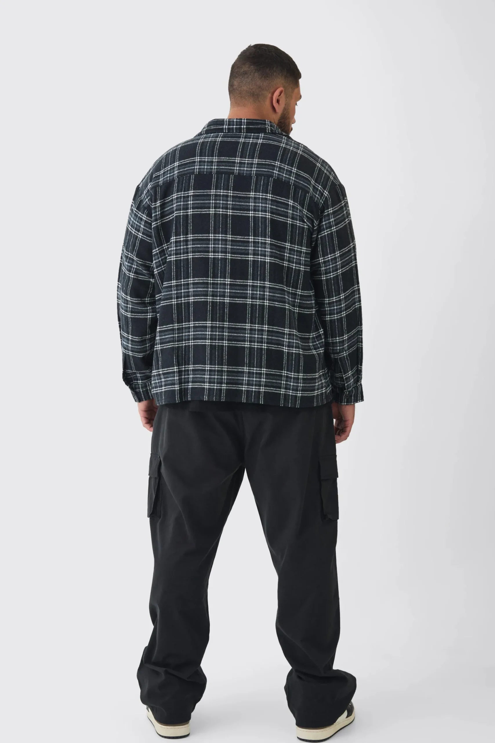 Plus Relaxed Fit Fixed Waist Cargo Trousers | BoohooMAN UK