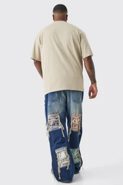 Plus Relaxed Rigid Flare Applique Jeans | BoohooMAN UK