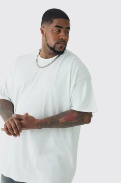 Plus Rose Back Print T-shirt | BoohooMAN UK
