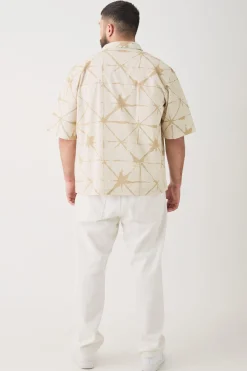 Plus Short Sleeve Drop Revere Abstract Poplin Print Shirt | BoohooMAN UK