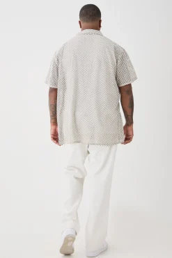 Plus Short Sleeve Oversized Revere Abstract Open Weave Shirt | BoohooMAN UK