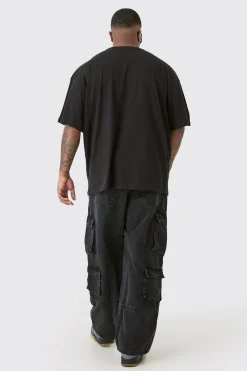Plus Skeleton Graphic T-shirt In Black | BoohooMAN UK