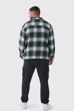 Plus Skinny Fit Elasticated Waist Cuffed Cargo Trousers | BoohooMAN UK