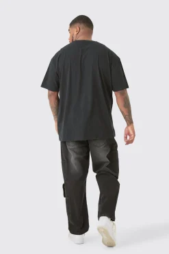 Plus Slayer License Print T-shirt | BoohooMAN UK