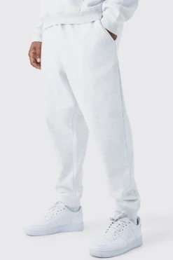 Plus Slim Fit Basic Jogger | BoohooMAN UK