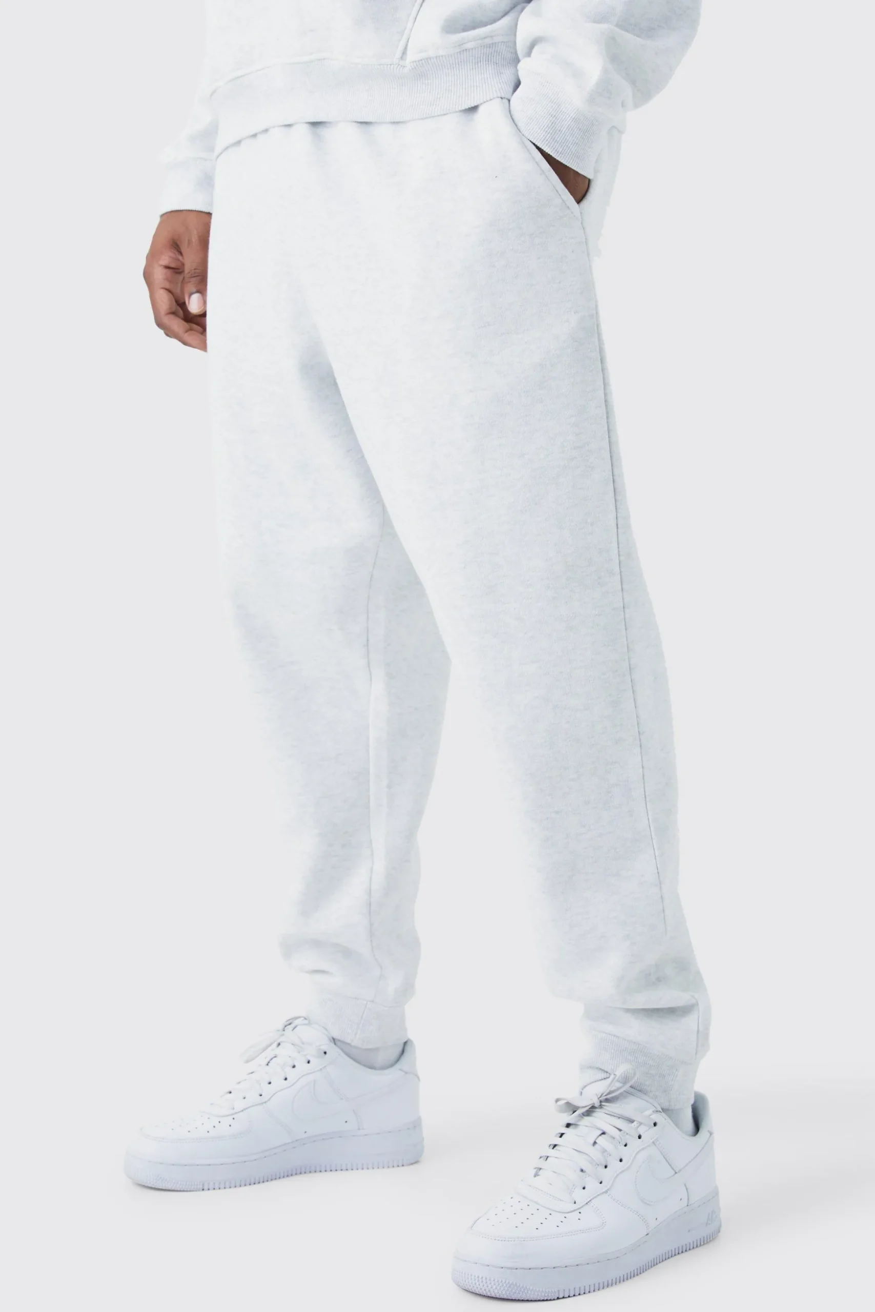 Plus Slim Fit Basic Jogger | BoohooMAN UK