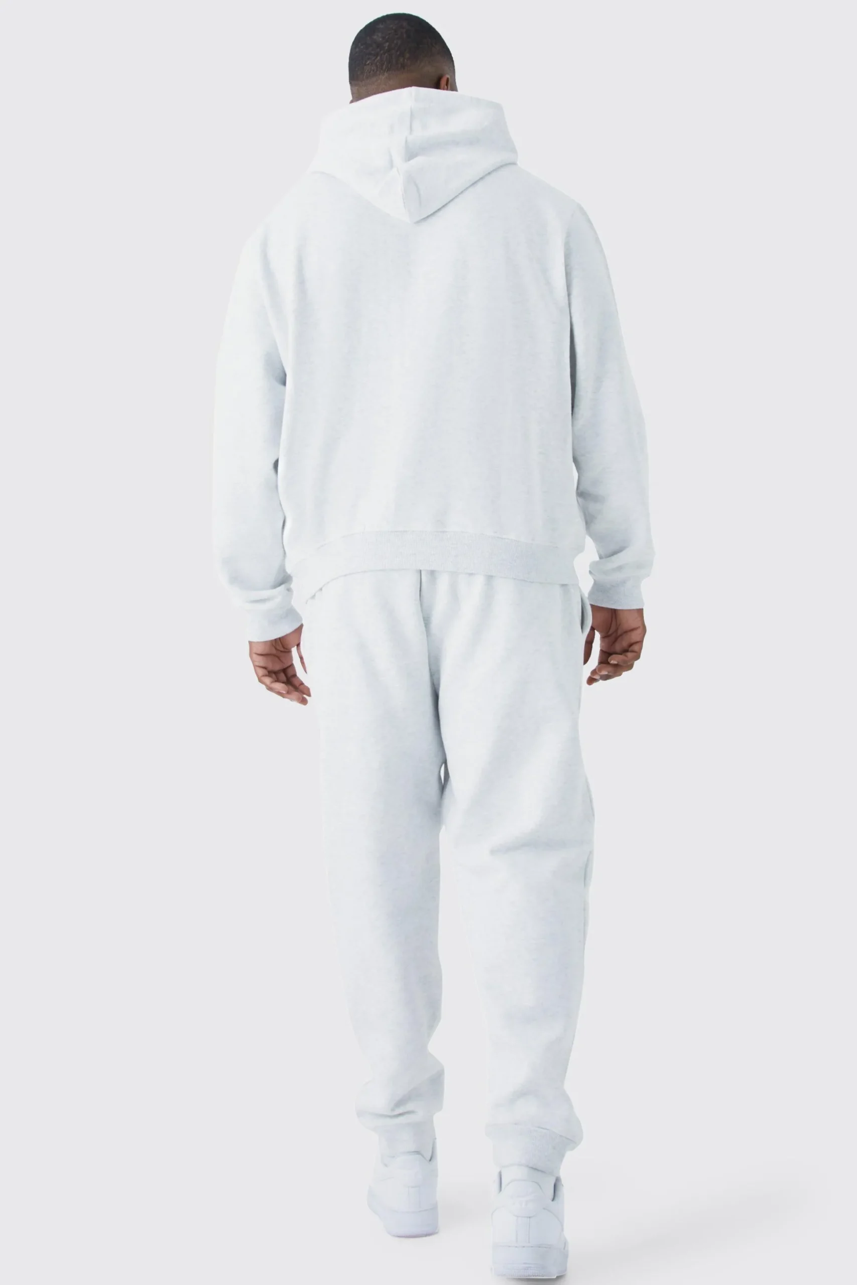Plus Slim Fit Basic Jogger | BoohooMAN UK