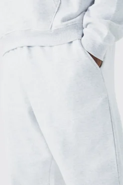 Plus Slim Fit Basic Jogger | BoohooMAN UK