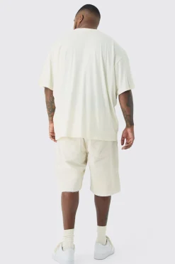 Plus Sonic Knuckles License Print T-shirt In White | BoohooMAN UK