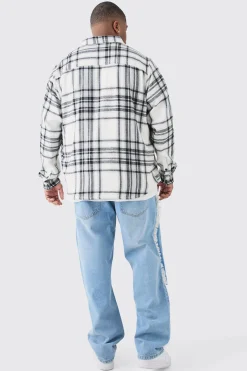 Plus Straight Fit Frayed Hem Jean | BoohooMAN UK