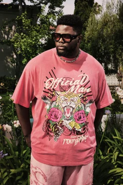Plus Tattoo Print Tiger Official Man T-Shirt | BoohooMAN UK