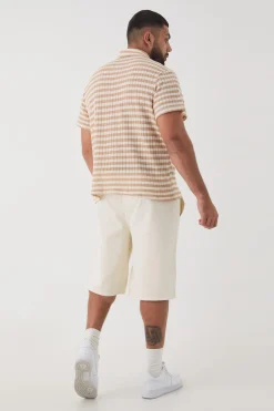 Plus Textured Stripe Polo | BoohooMAN UK