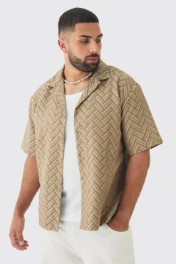 Plus Tonal Geo Revere Shirt | BoohooMAN UK