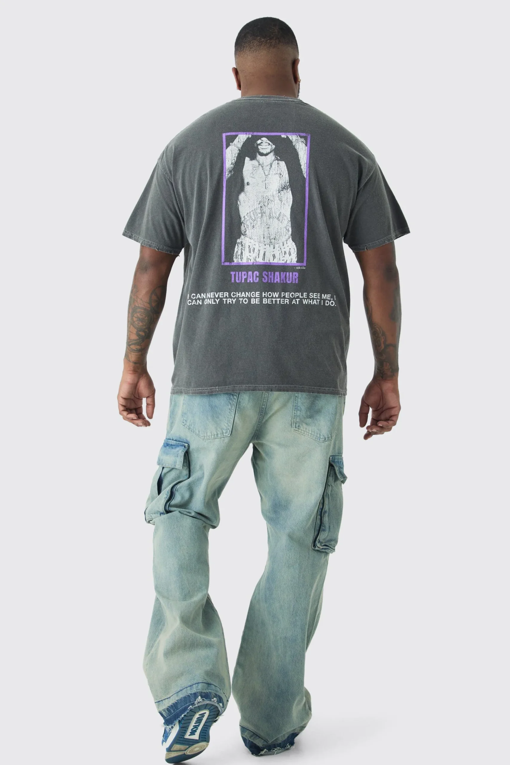 Plus Tupac Cross Printed License T-shirt In Grey | BoohooMAN UK