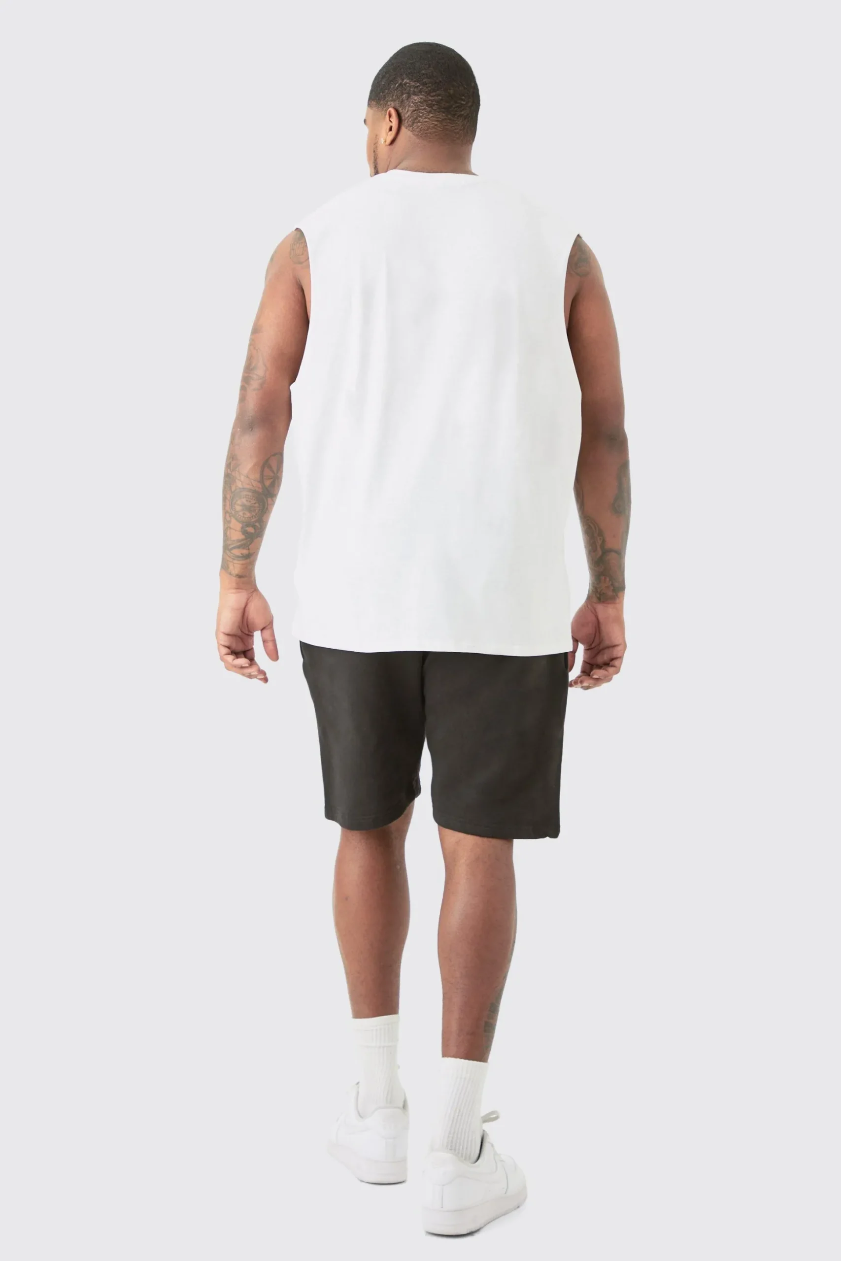 Plus Varsity Bronx Tank In White | BoohooMAN UK