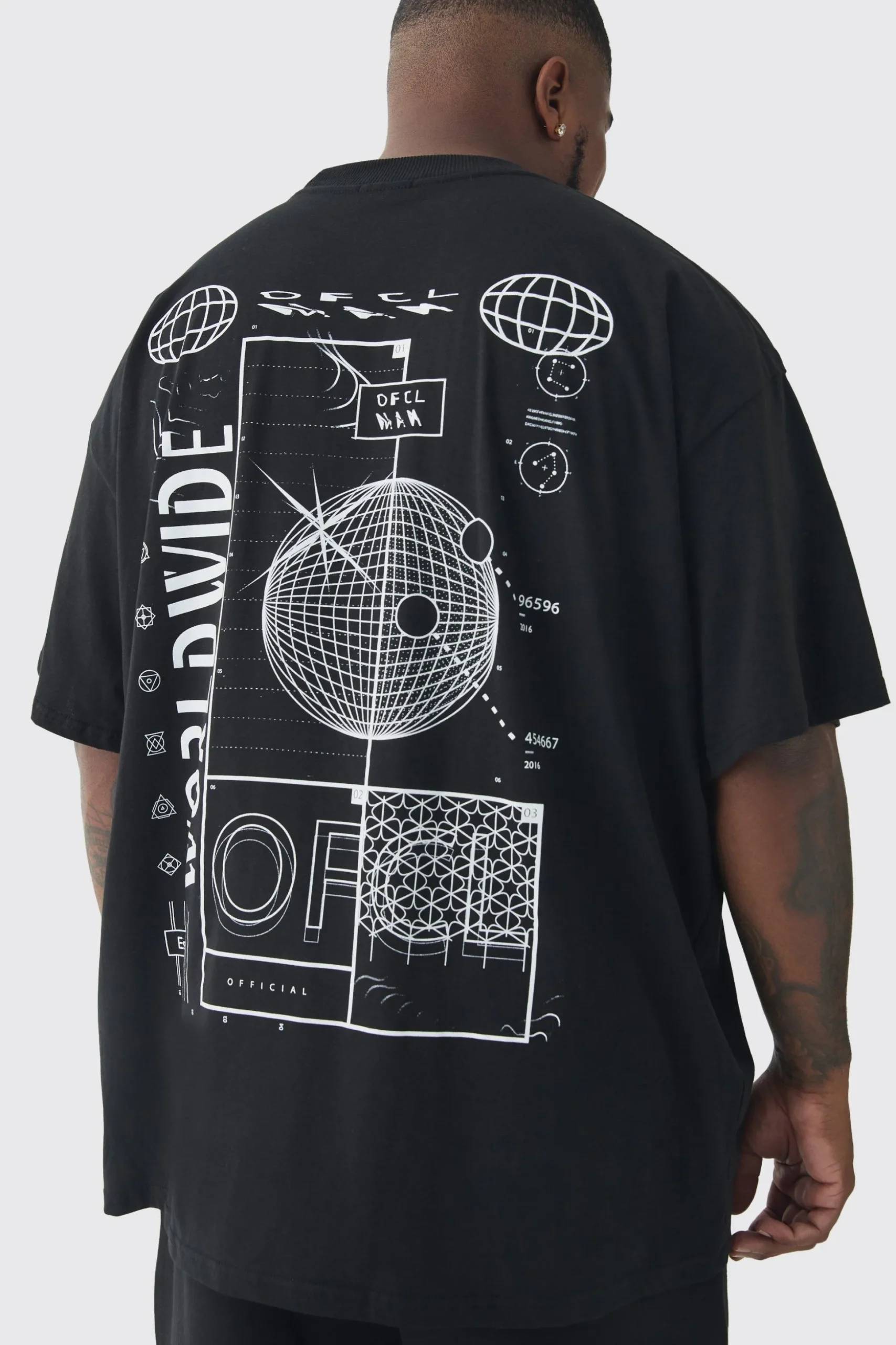 Plus Worldwide Abstract Graphic Extended Neck T-Shirt | BoohooMAN UK