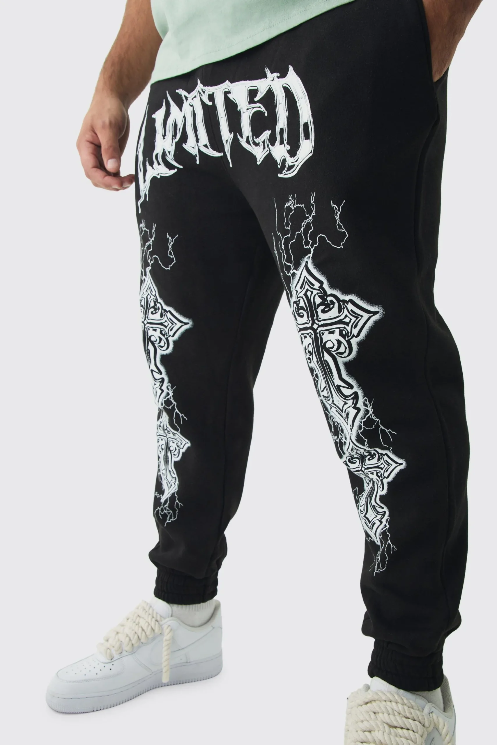 Plus Worldwide Cross Jogger | BoohooMAN UK