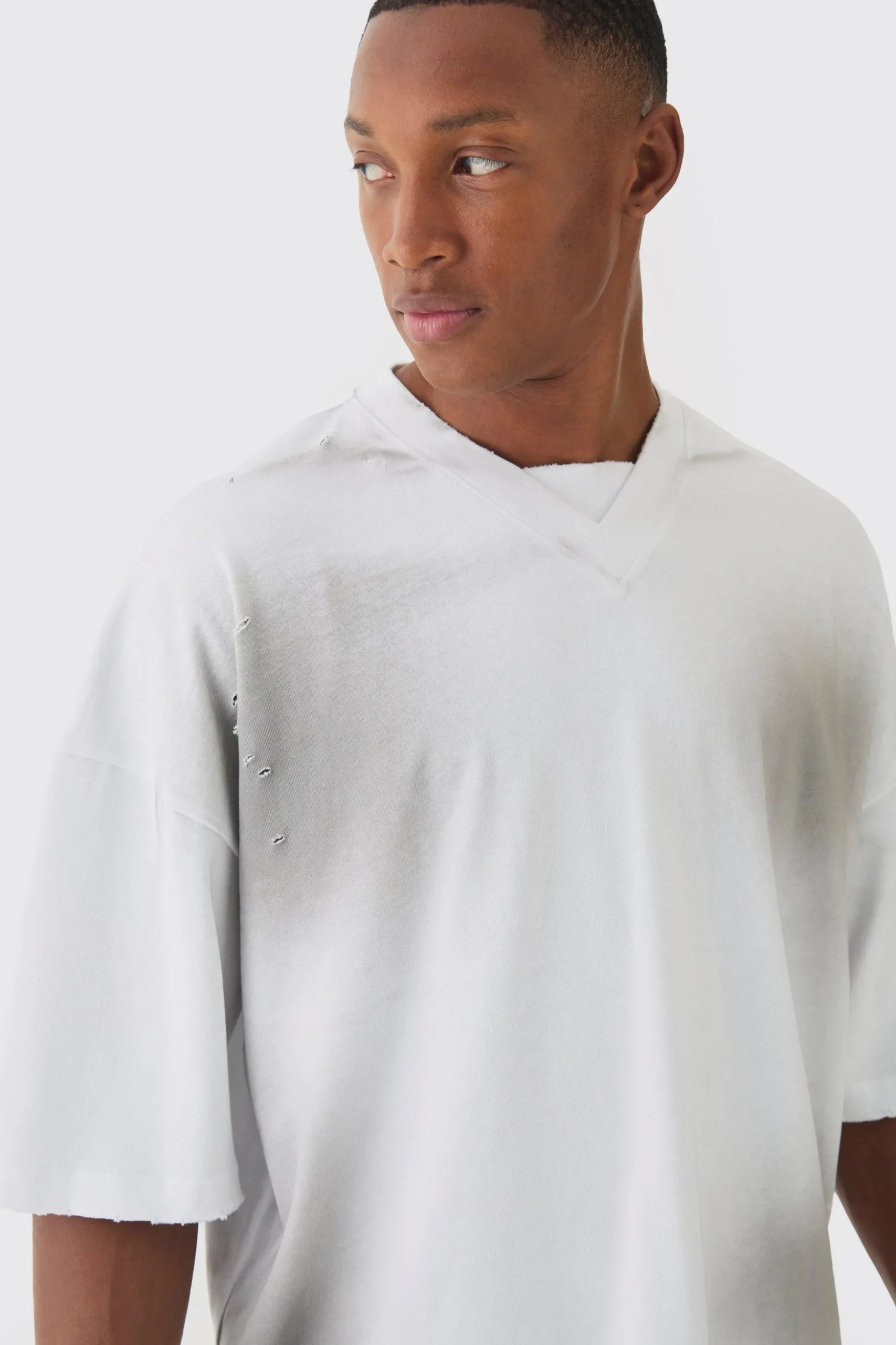 Premium Oversized V Neck Dropped Shoulder Top Stitched, Washed T-shirt | BoohooMAN UK