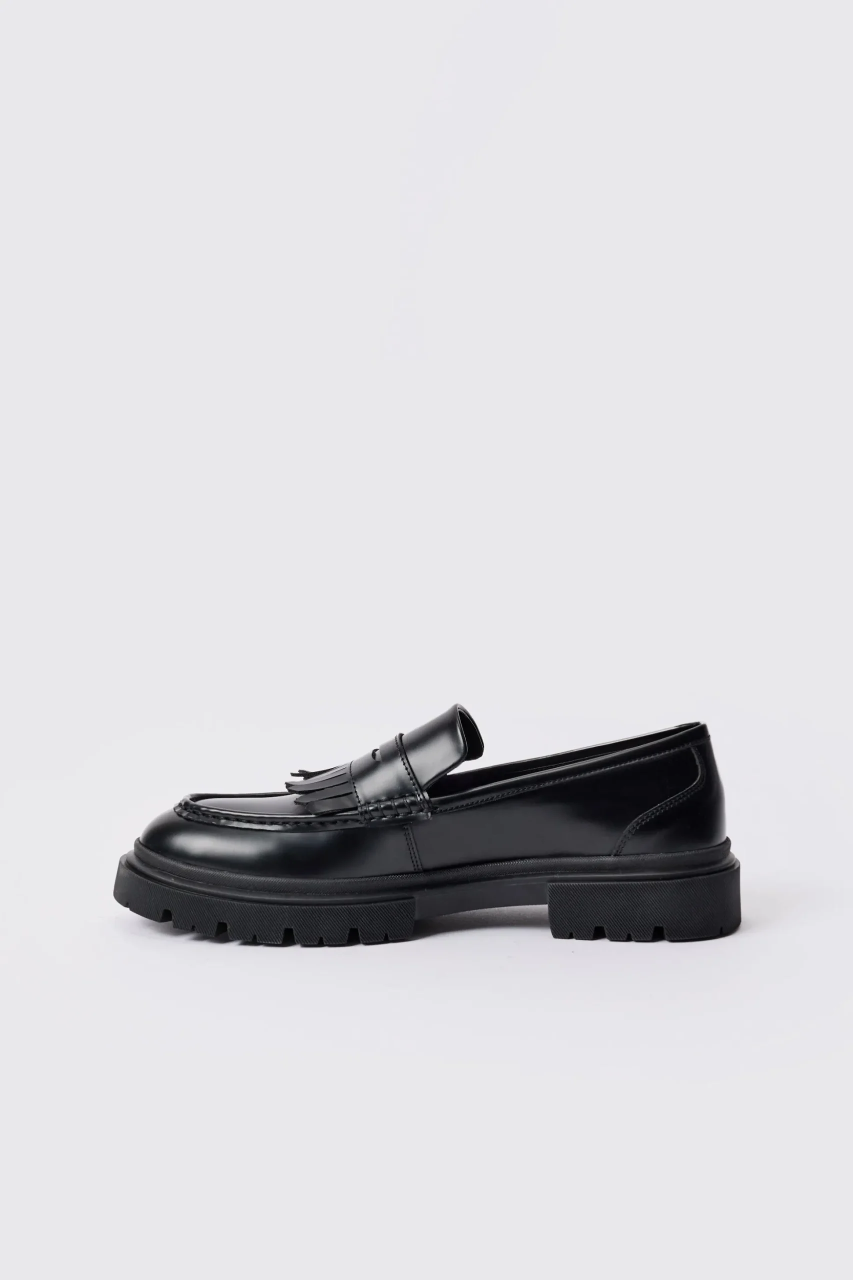 Pu Chunky Sole Tassel Loafer In Black | BoohooMAN UK