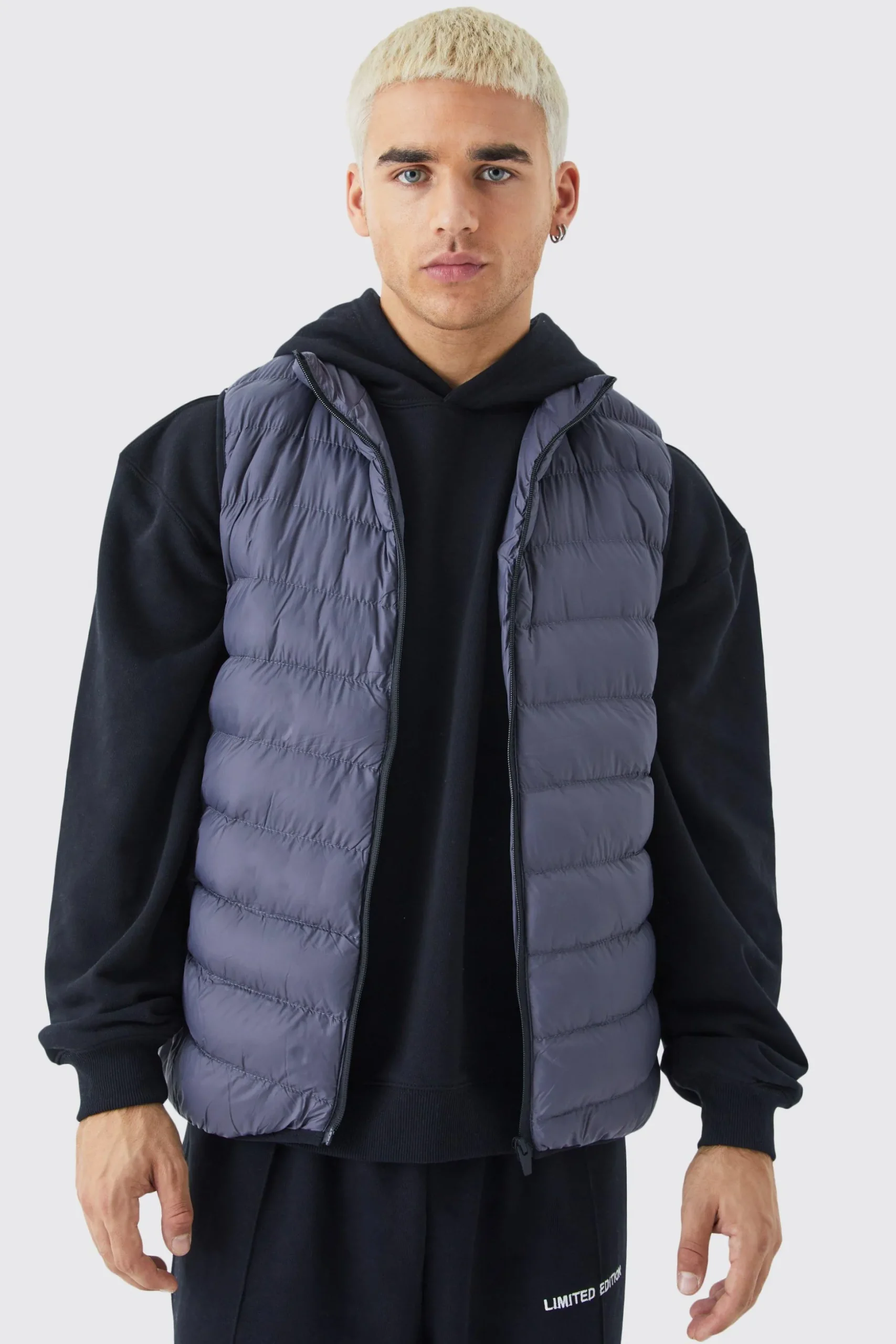 Quilted Funnel Neck Gilet | BoohooMAN UK
