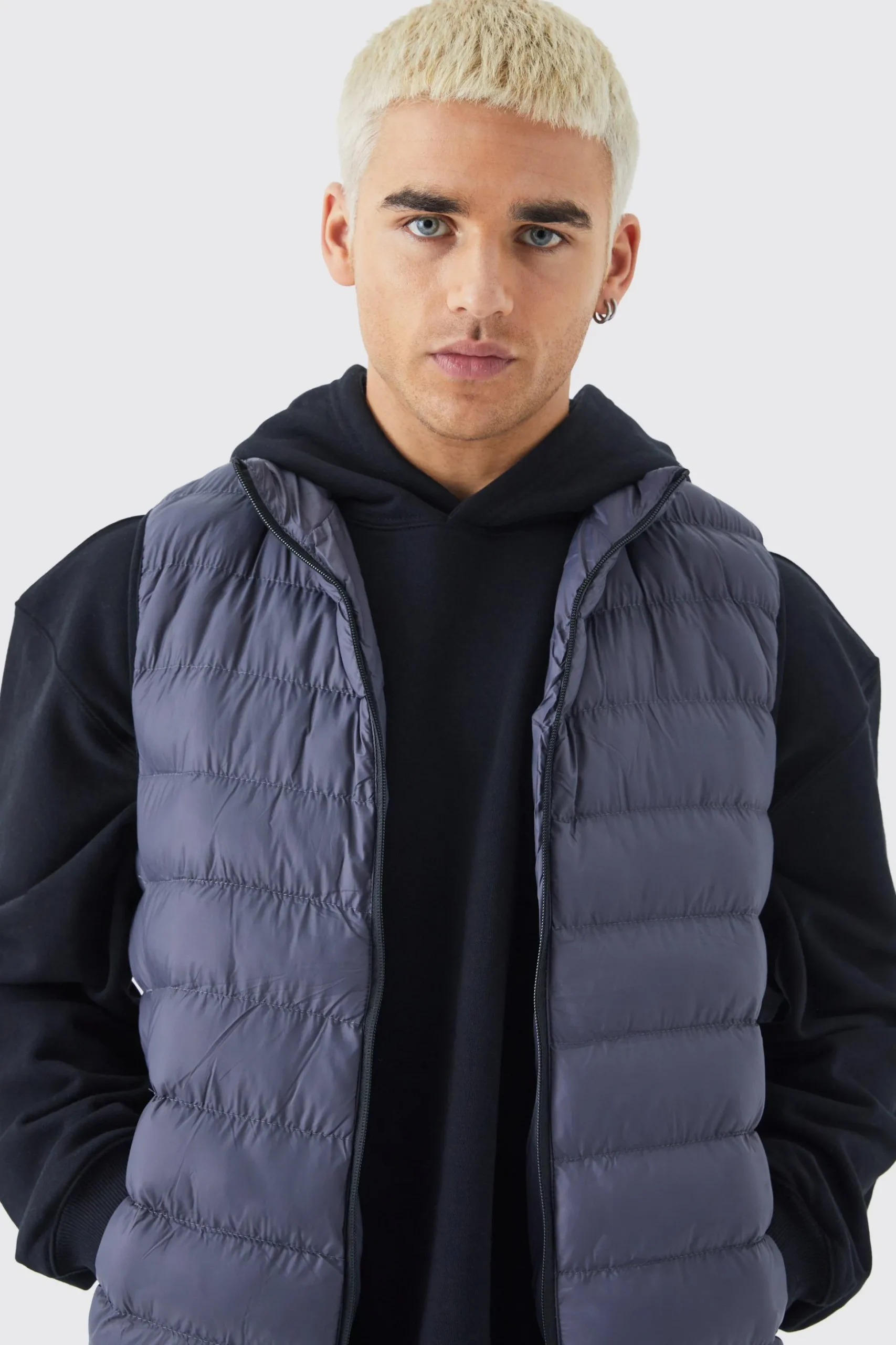 Quilted Funnel Neck Gilet | BoohooMAN UK