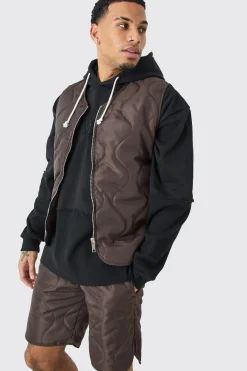 Quilted Liner Gilet And Short Set | BoohooMAN UK