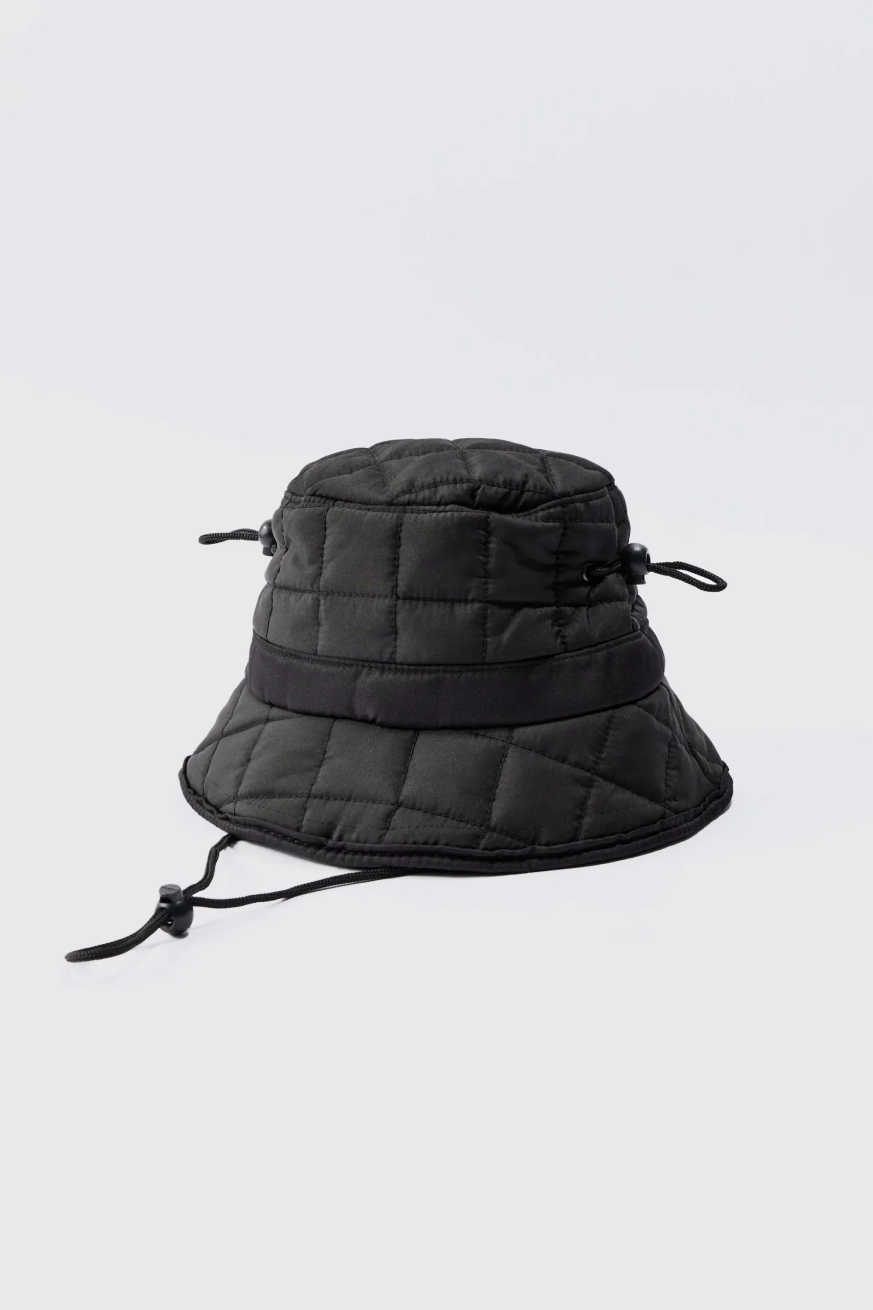 Quilted Nylon Bucket Hat | BoohooMAN UK
