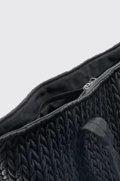 Quilted Tote Bag In Black | BoohooMAN UK