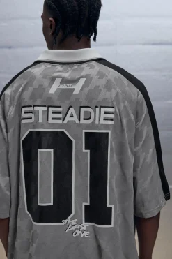 Regular Fit 01 Graphic Mesh Football Shirt | BoohooMAN UK