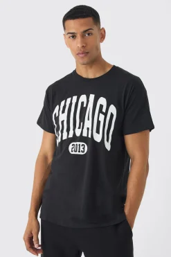 Regular Fit Chicago Varsity Graphic T-Shirt | BoohooMAN UK