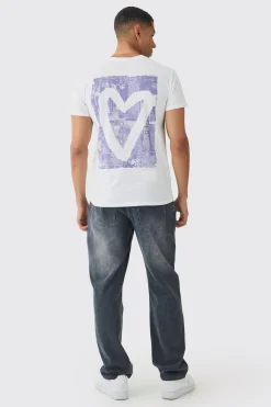 Regular Fit Graffiti Heart Print T-shirt | BoohooMAN UK