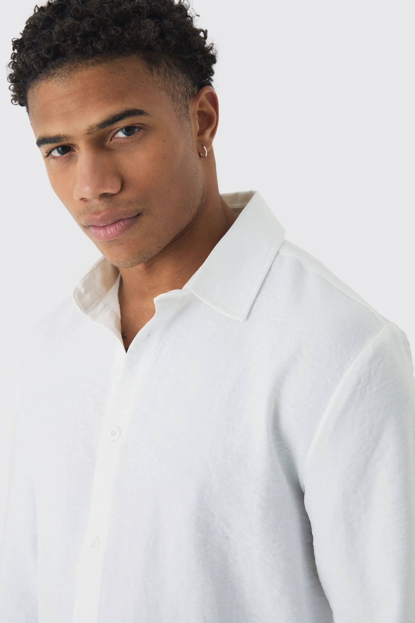 Regular Fit Long Sleeve Linen Shirt | BoohooMAN UK