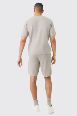 Regular Fit Man Branded Knitted T-shirt | BoohooMAN UK