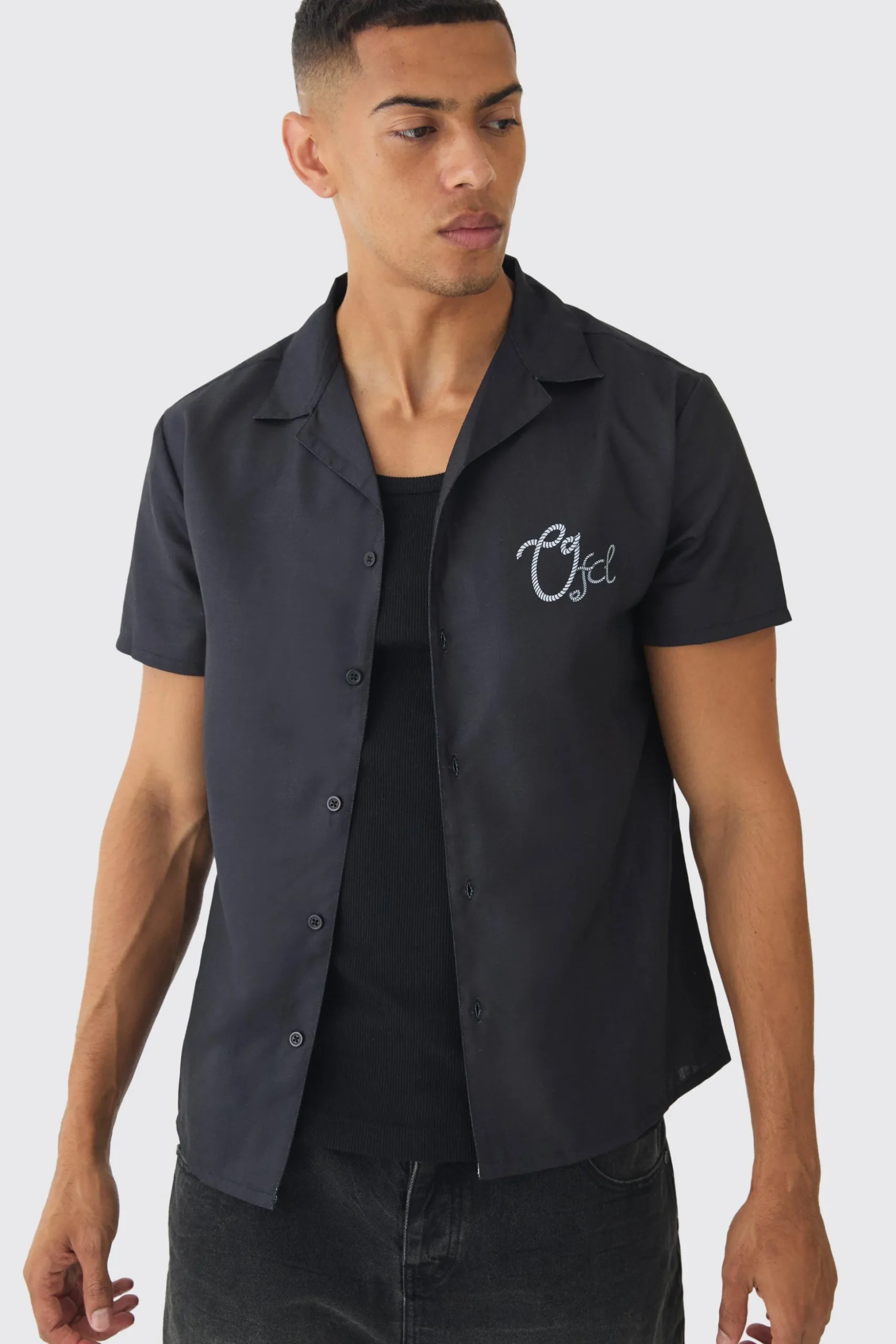 Regular Fit OFCL Contrast Print Revere Shirt | BoohooMAN UK