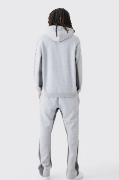 Regular Fit Official Panelled Tracksuit | BoohooMAN UK