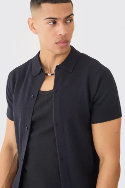 Regular Fit Short Sleeve Knitted Shirt | BoohooMAN UK