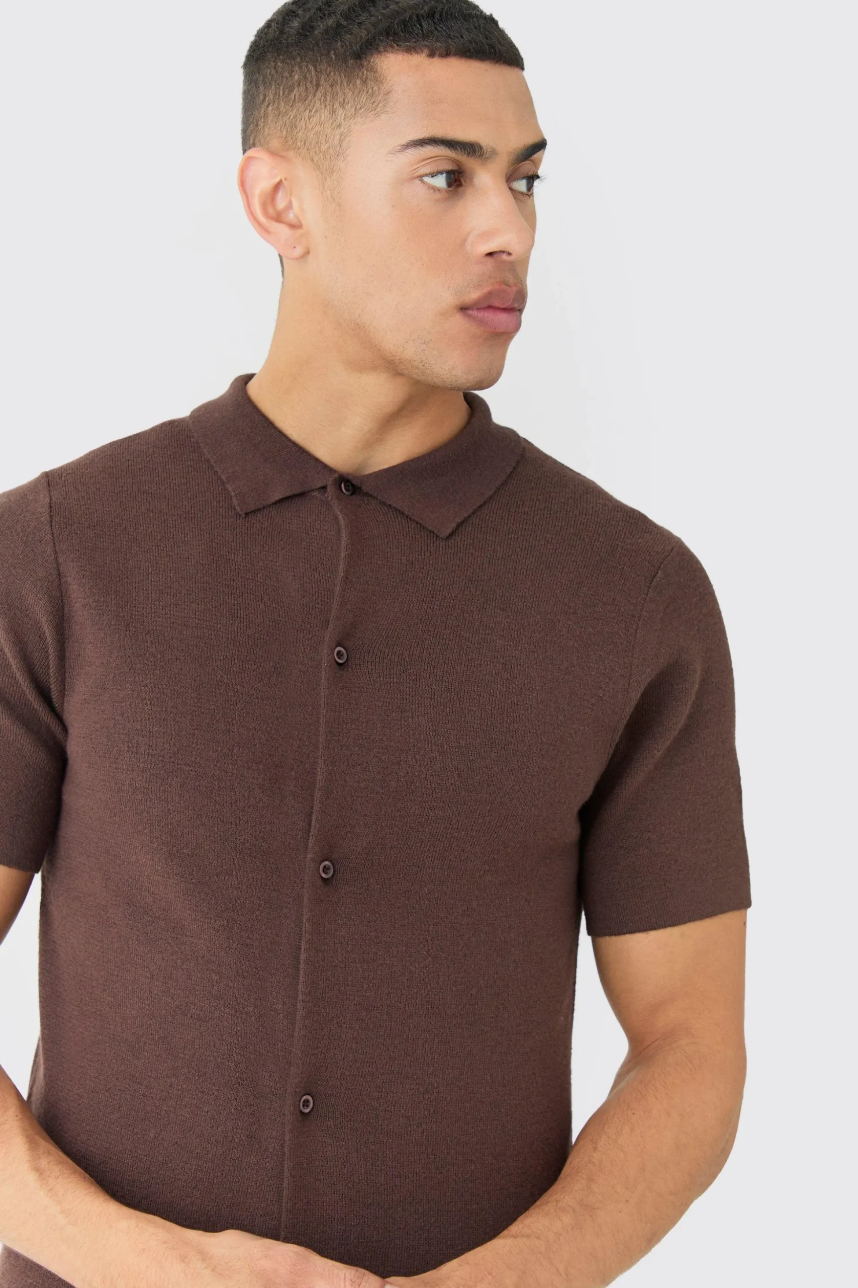 Regular Fit Short Sleeve Knitted Shirt | BoohooMAN UK
