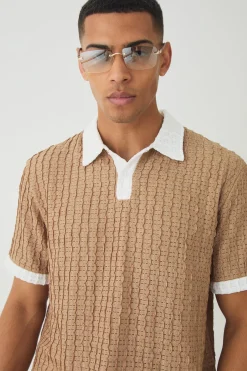 Regular Fit Textured Contrast Polo | BoohooMAN UK