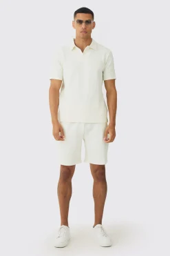 Regular Herringbone Polo And Short Set | BoohooMAN UK
