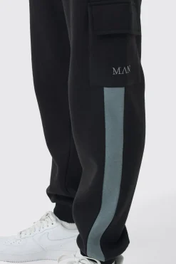 Regular Man Cargo Pocket Jogger | BoohooMAN UK