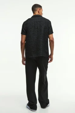 Regular Short Sleeve Seersucker Shirt | BoohooMAN UK