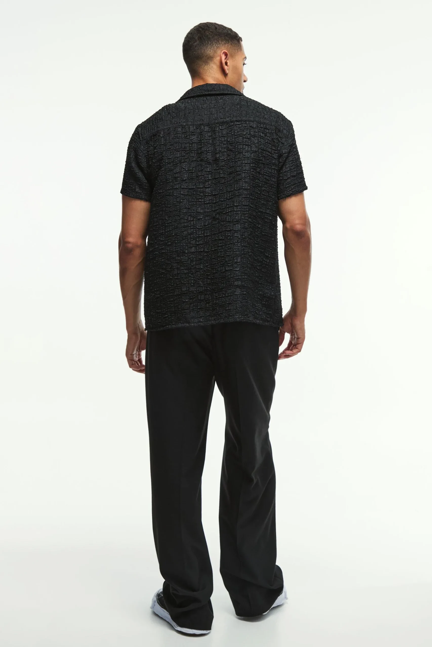 Regular Short Sleeve Seersucker Shirt | BoohooMAN UK