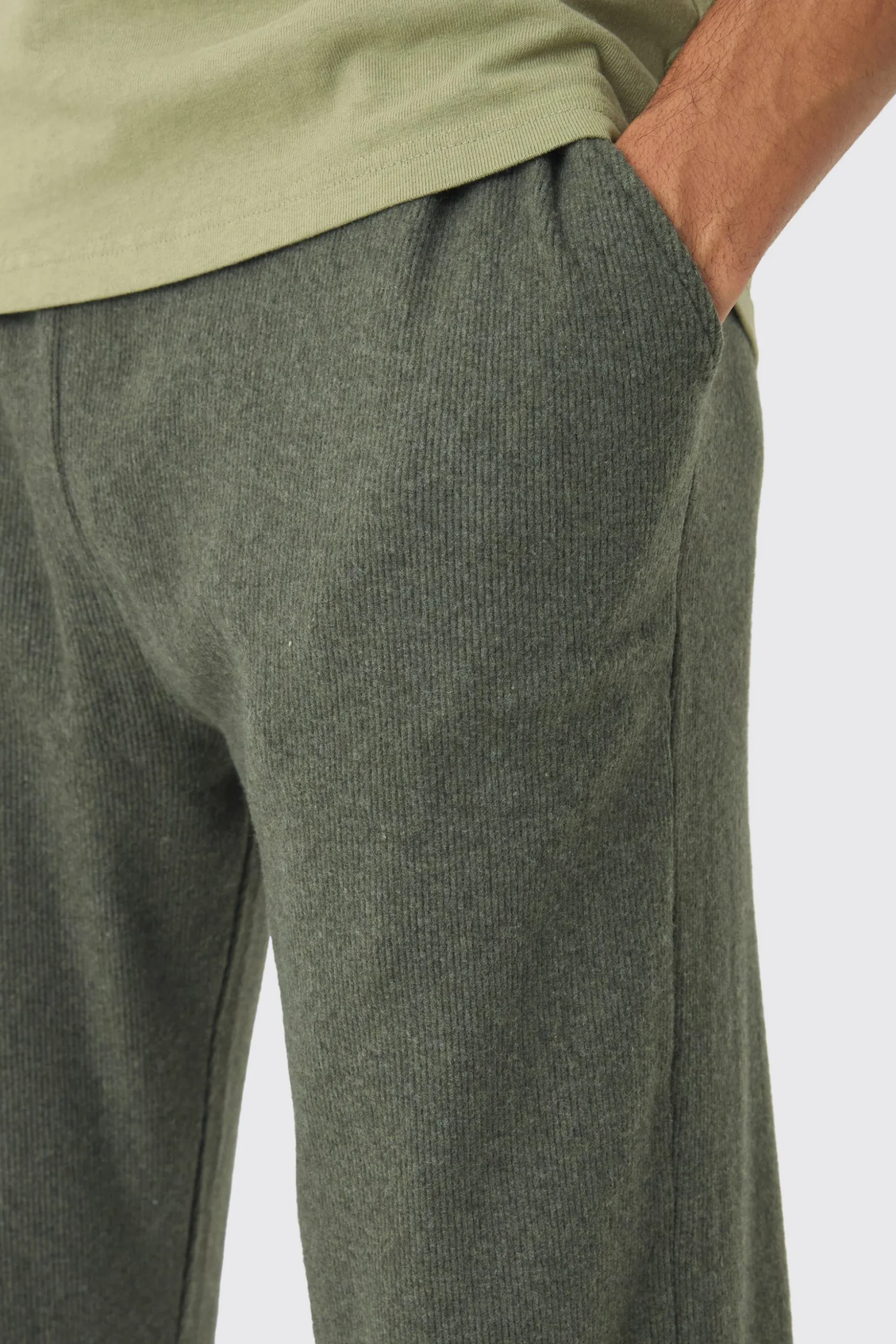Relaxed Brushed Ottoman Rib Split Hem Jogger | BoohooMAN UK