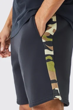 Relaxed Camo Side Panel Shorts | BoohooMAN UK