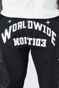 Relaxed Cargo Worldwide Print Trouser | BoohooMAN UK